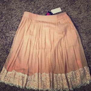 Women’s skirt